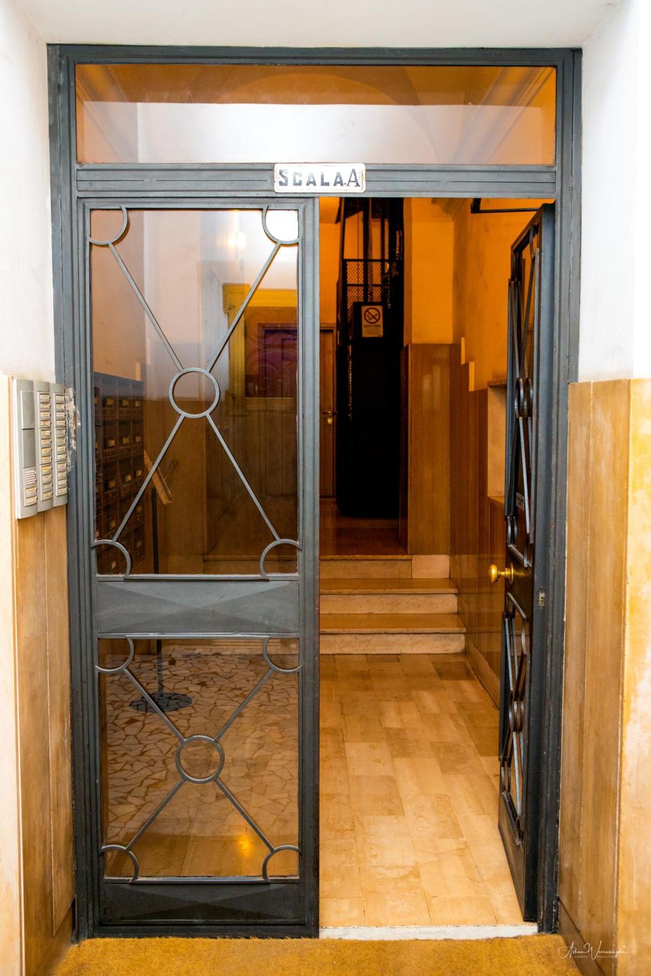 Magikrooms Topaz Rome Exterior photo