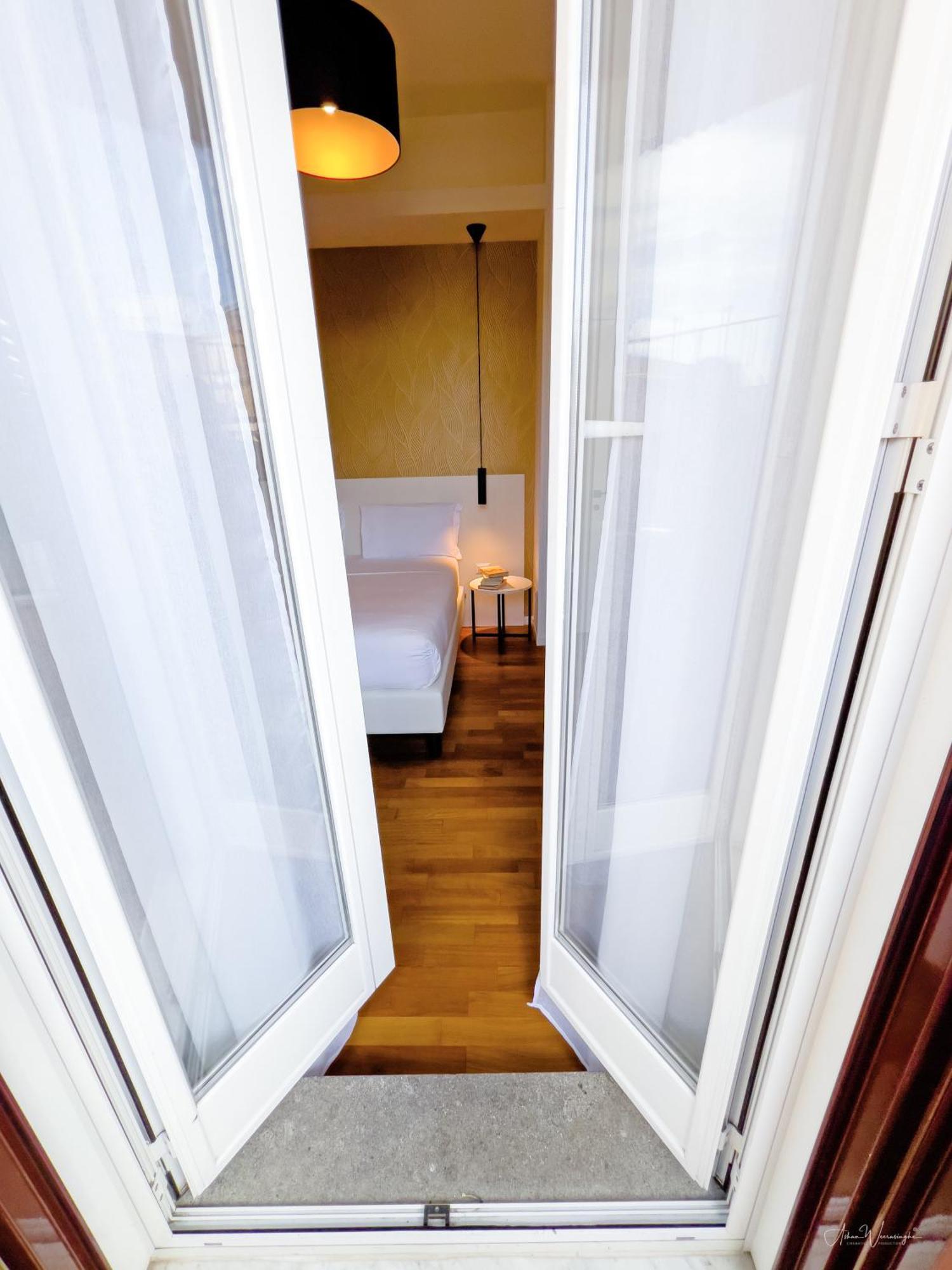 Magikrooms Topaz Rome Exterior photo